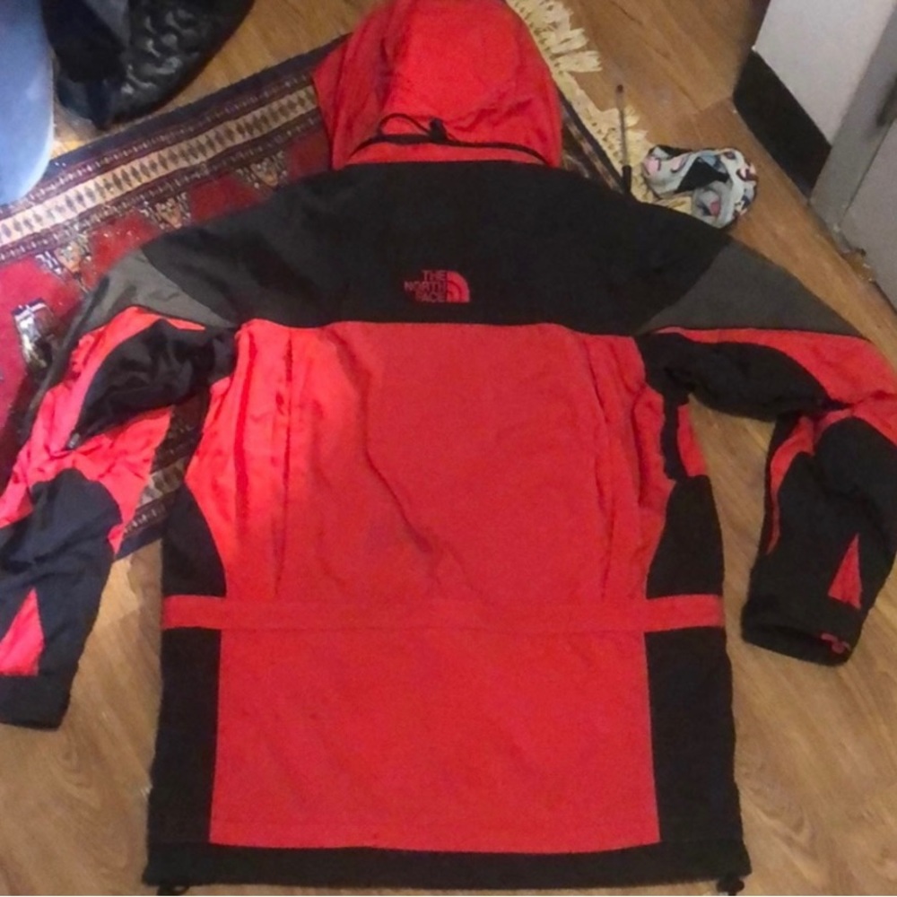 Condition 9/10 Pre Owned - Picture 2 of 5